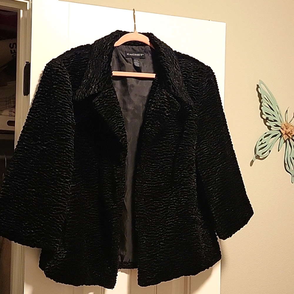 Cachet Women's Black Jacket - Picture 2 of 5